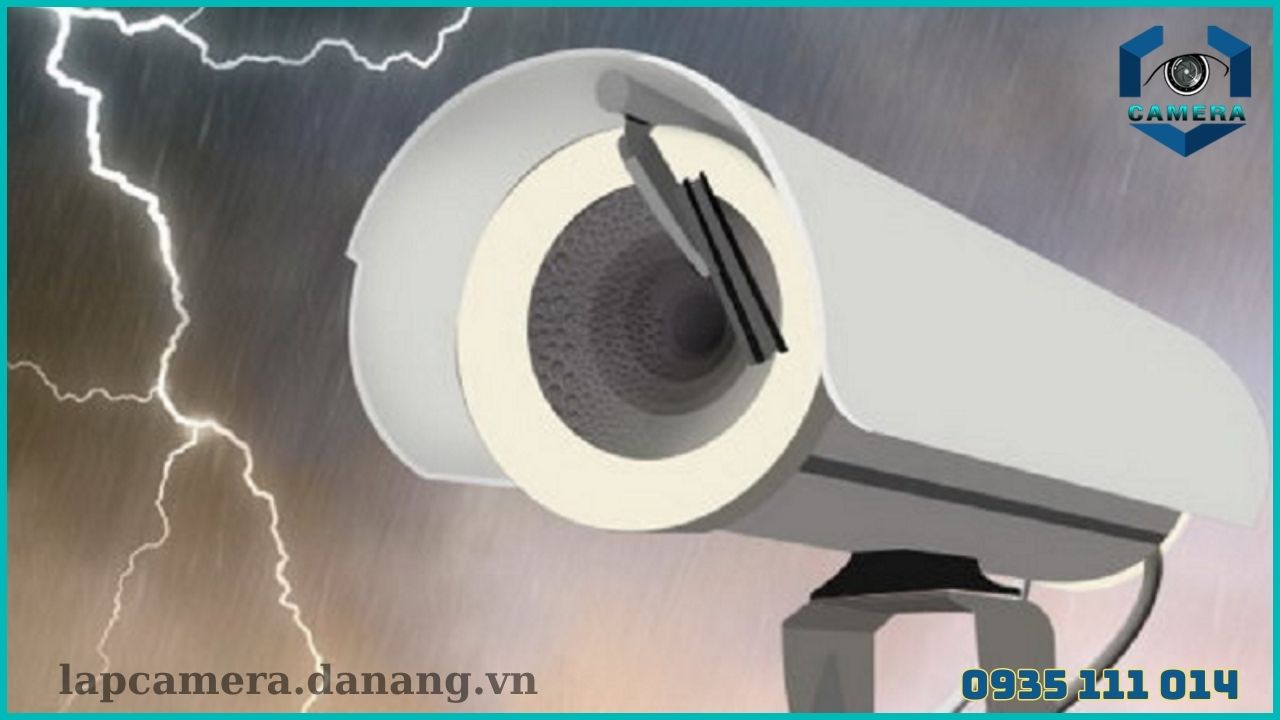 Camera giám sát ngoài trời có bị ảnh hưởng của mưa bão không (4)