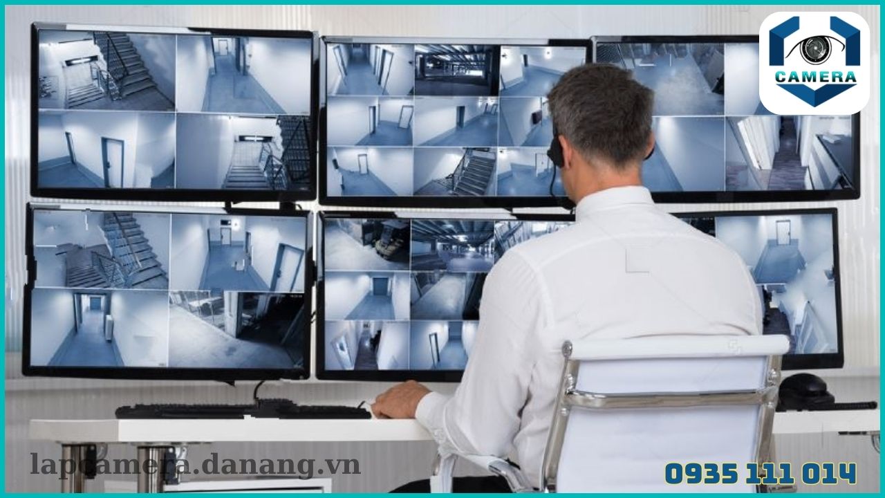 Một hệ thống camera quan sát gồm những thiết bị nào (5)