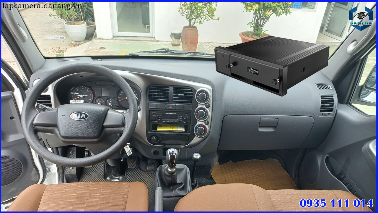 dau-ghi-hinh-chuyen-dung-4-kenh-cho-o-to-dahua-dhi-mnvr8104-i.lapcamera.danang.vn-4
