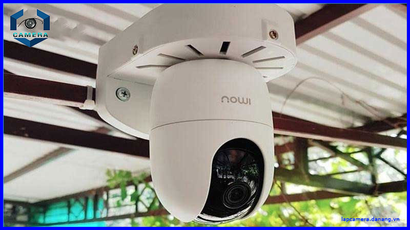 lap-dat-camera-imou-a32-trong-khuon-vien-san-vuon-1