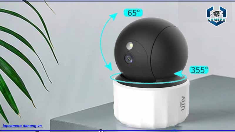 camera-unv-co-loai-nao-xoay-360-do-dieu-khien-tu-xa