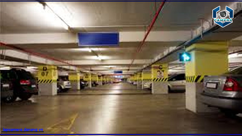 ban-nen-lua-chon-camera-hdparagon-nhu-the-nao-de-giam-sat-cac-bai-do-xe-va-khu-vuc-do-xe-co-dien-tich-rong-2